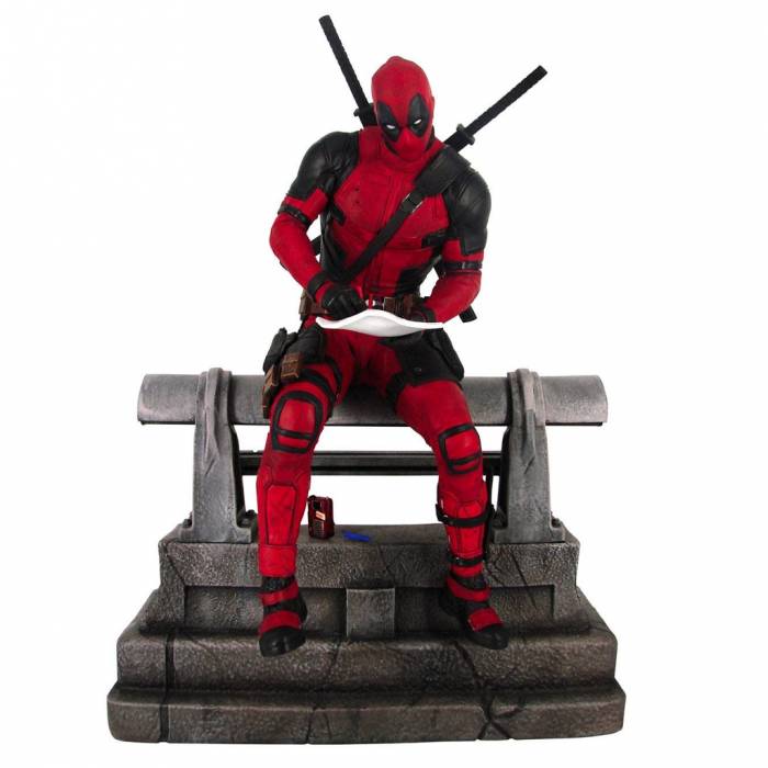 Diamond Select - Φιγούρα Marvel Premier Collection Deadpool Movie